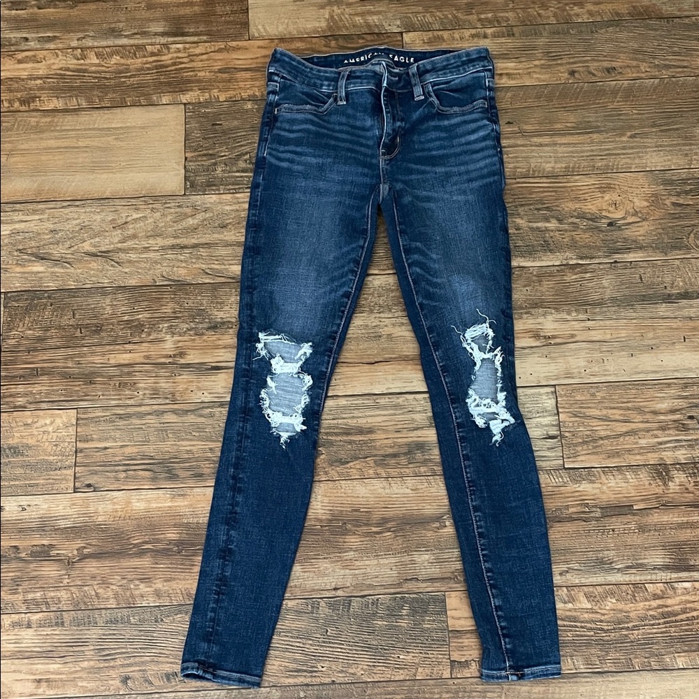 American Eagle Outfitters Women's Dark Blue Distressed Skinny Jeans